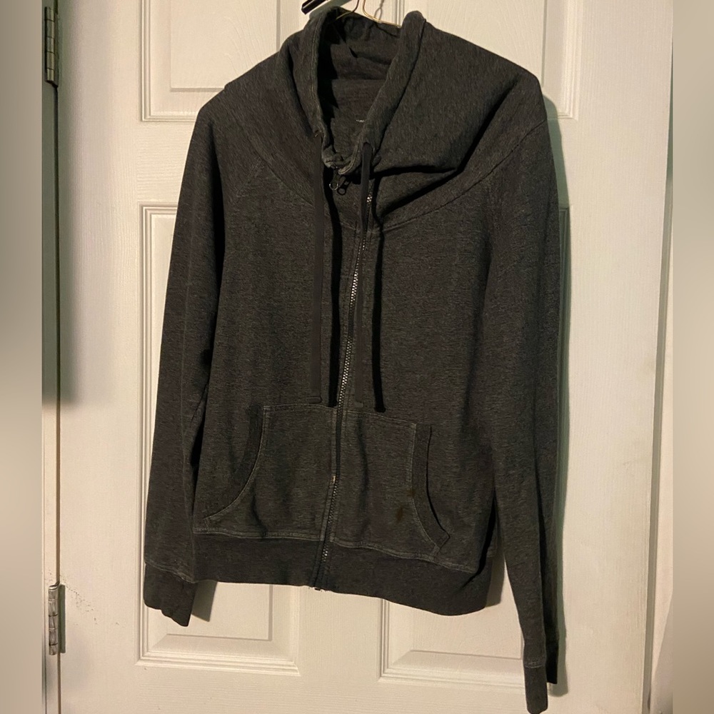 GAP grey zip up sweater with no hood